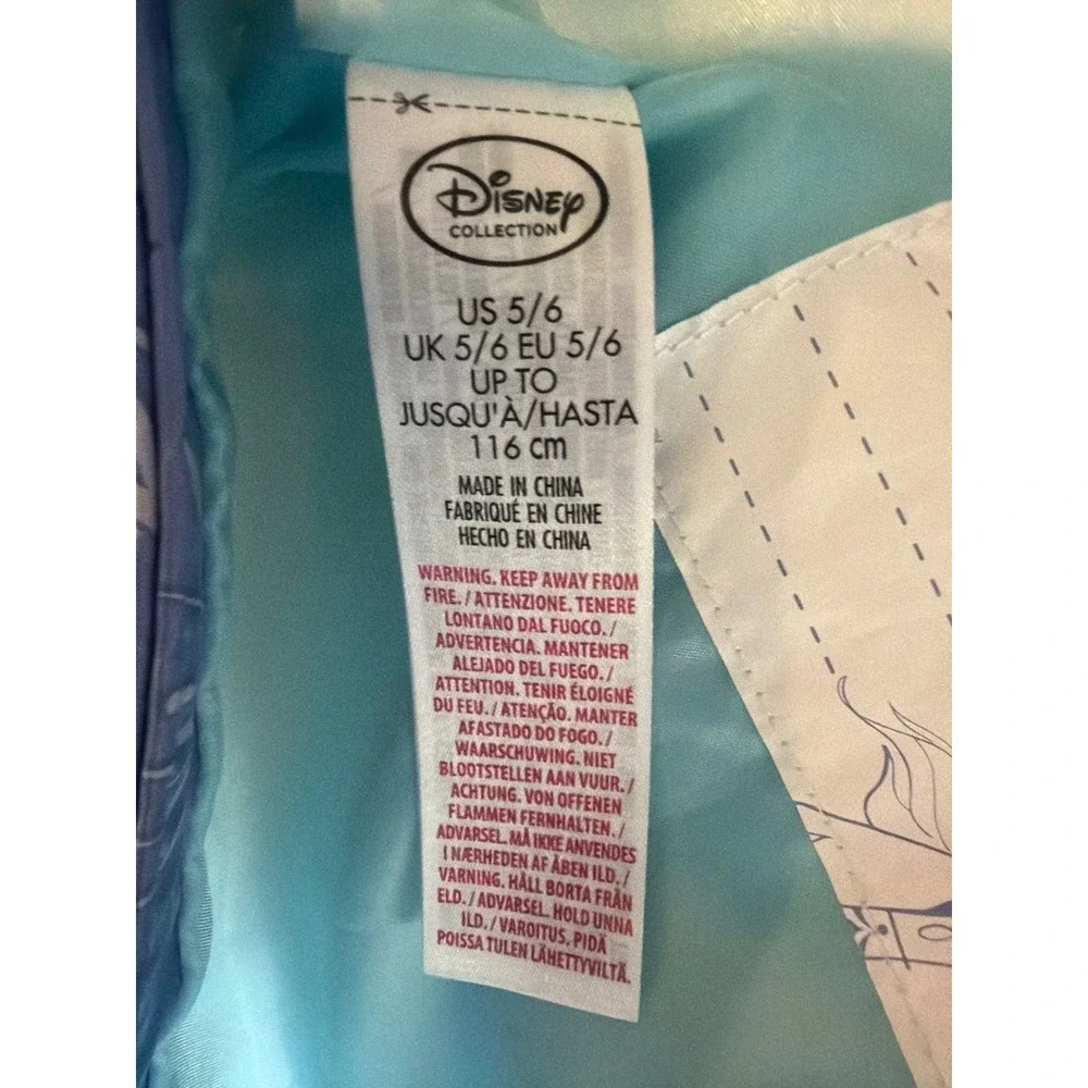 Disney Frozen Elsa Anna Rain Jacket Girls 5/6 Purple Snowflake Hooded Raincoat